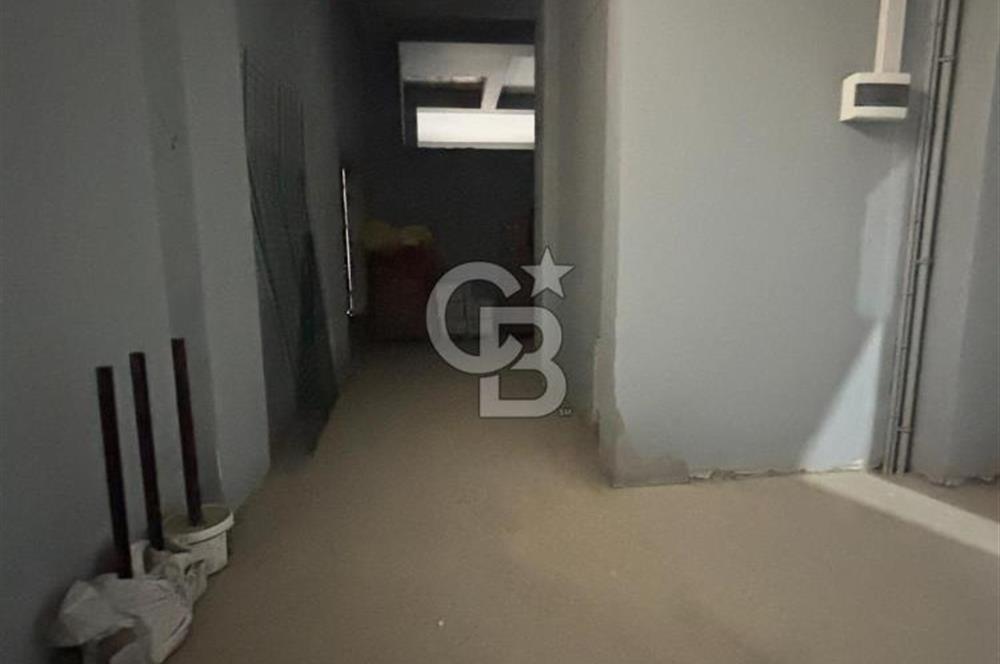 CB FLY'DAN Fatih Cad. Başında Kurumsal Kiracılı 1000m² işyeri