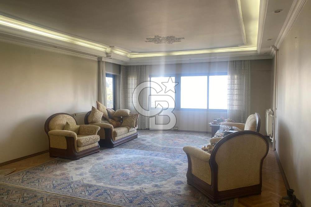 Eski Askeri Hastane Kapısı Karşısında Deniz Gören Geniş 3+1