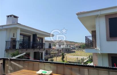 Ayvalık Küçükköy Havuzlu Sitede Full Eşyalı Kiralık Daire yalı 