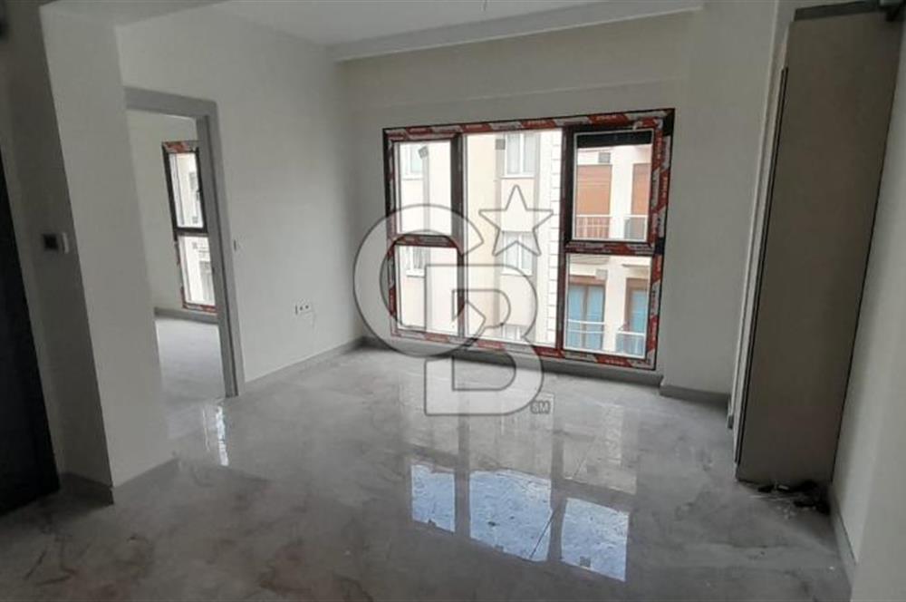 KARŞIYAKA ÇARŞI İÇERİSİNDE 2.KAT 1+1 SIFIR DAİRE 