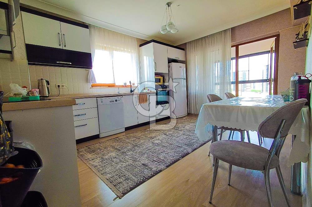 İKİZ KULE'DE PRESTİJLİ YAŞAM 200 M2 GENİŞ FERAH 4.5 + 1