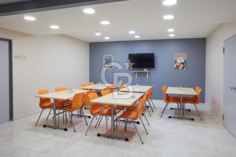 Üsküdar Kısıklı'da Kız/Erkek Ayrı 2 Bloklu Yurtta Kiralık Odalar