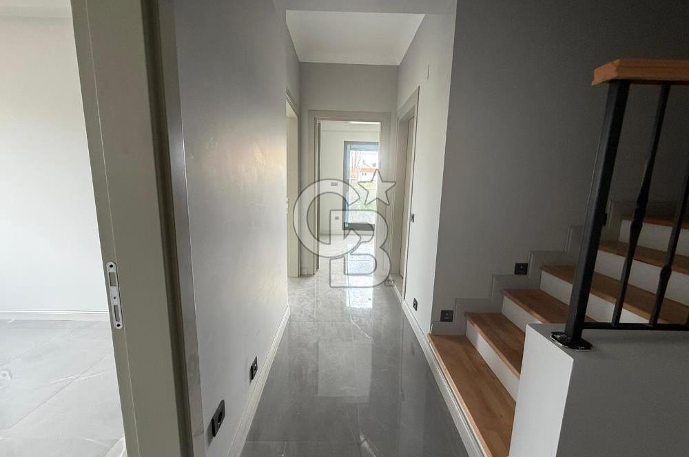 URLA ATATÜRK MAH. SATILIK TRİBLEKS İKİZ VİLLA