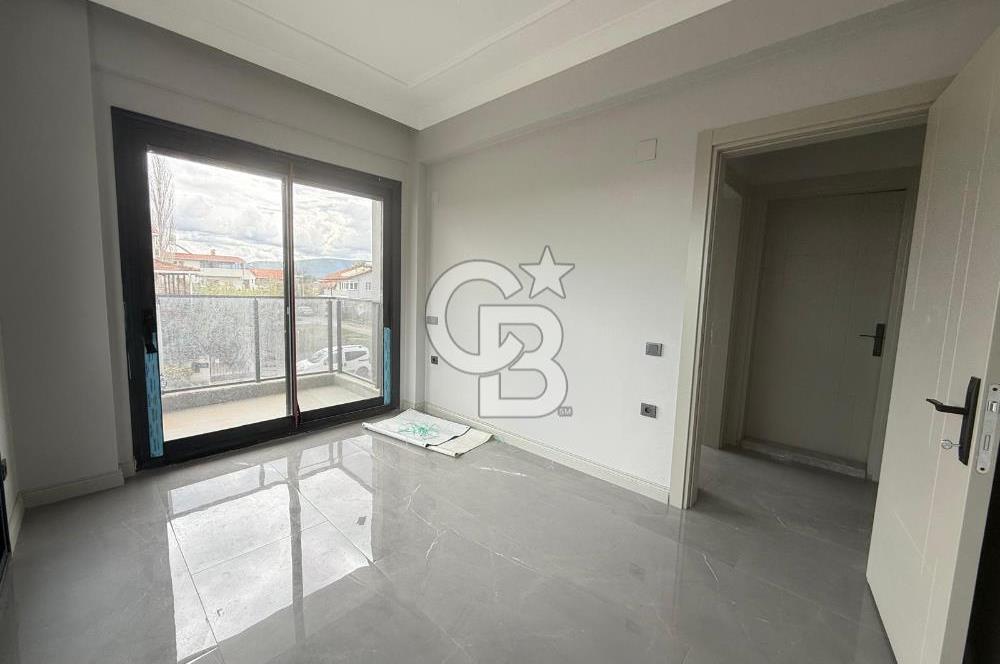 URLA ATATÜRK MAH. SATILIK TRİBLEKS İKİZ VİLLA