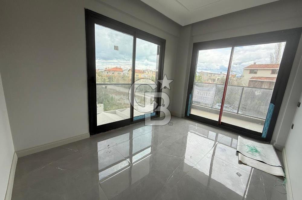 URLA ATATÜRK MAH. SATILIK TRİBLEKS İKİZ VİLLA