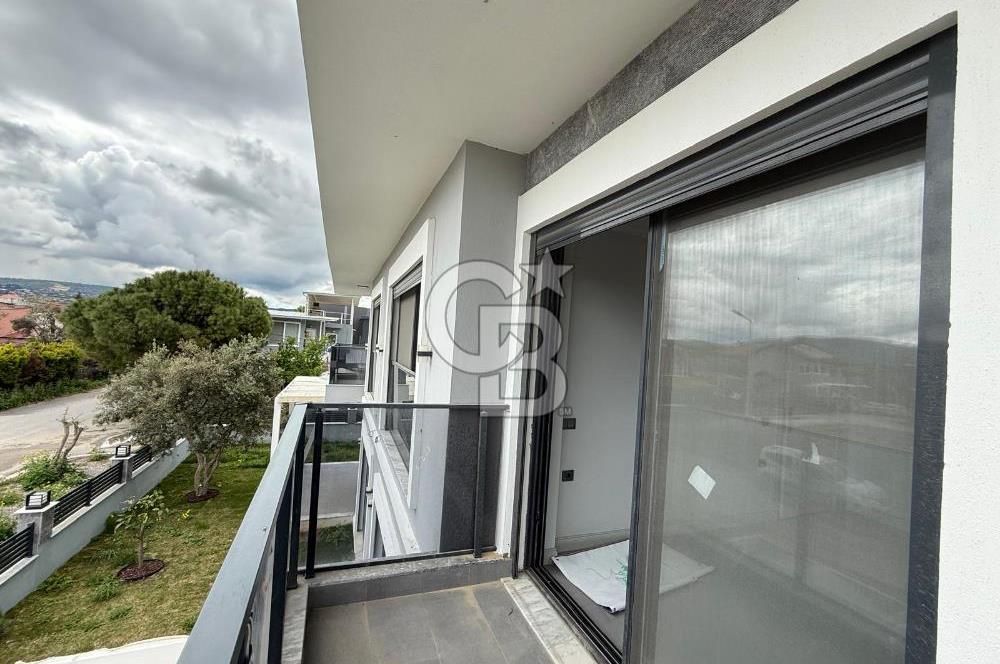 URLA ATATÜRK MAH. SATILIK TRİBLEKS İKİZ VİLLA