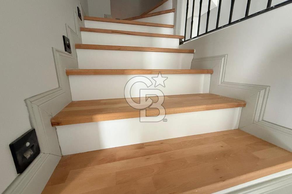 URLA ATATÜRK MAH. SATILIK TRİBLEKS İKİZ VİLLA