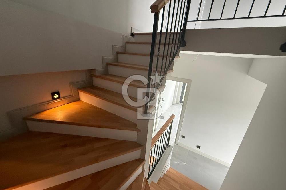 URLA ATATÜRK MAH. SATILIK TRİBLEKS İKİZ VİLLA