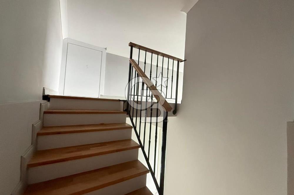 URLA ATATÜRK MAH. SATILIK TRİBLEKS İKİZ VİLLA