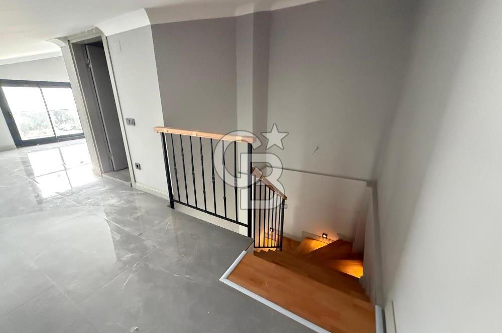 URLA ATATÜRK MAH. SATILIK TRİBLEKS İKİZ VİLLA