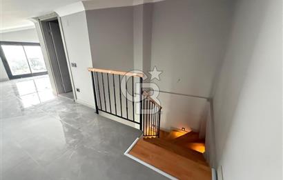 URLA ATATÜRK MAH. SATILIK TRİBLEKS İKİZ VİLLA