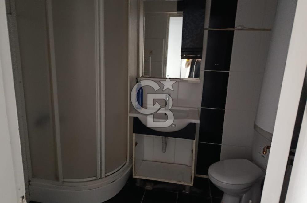 Balçova Fevzi Çakmak Cadde Üstü Çift Cepheli Jeotermalli Daire