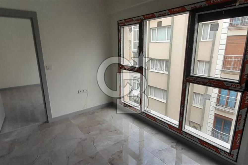KARŞIYAKA ÇARŞI İÇERİSİNDE 2.KAT 1+1 SIFIR DAİRE 