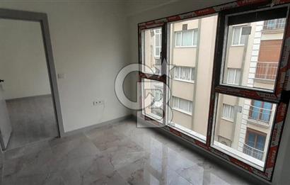 KARŞIYAKA ÇARŞI İÇERİSİNDE 2.KAT 1+1 SIFIR DAİRE 