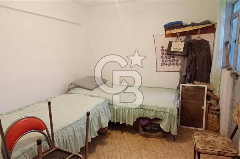 Mudanya Esence'de Deniz ve Doğa Manzaralı 3 Katlı Müstakil Ev