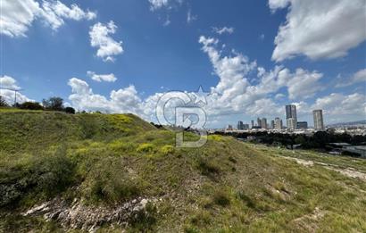 BORNOVA-Çamdibi, HAVUZ&GÜVENLİKLİ LÜKS SİTEDE KİRALIK 3+1 Daire