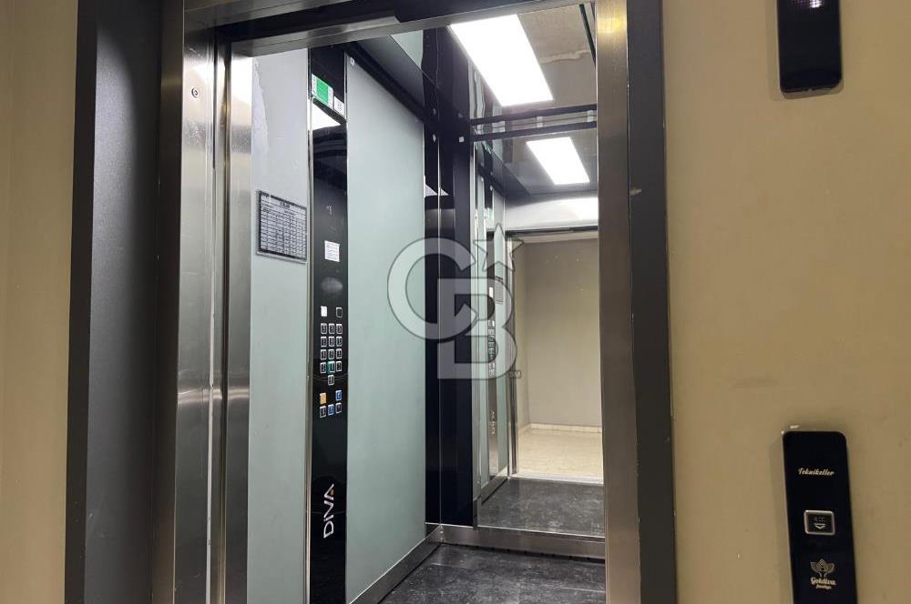 BORNOVA-Çamdibi, HAVUZ&GÜVENLİKLİ LÜKS SİTEDE KİRALIK 3+1 Daire