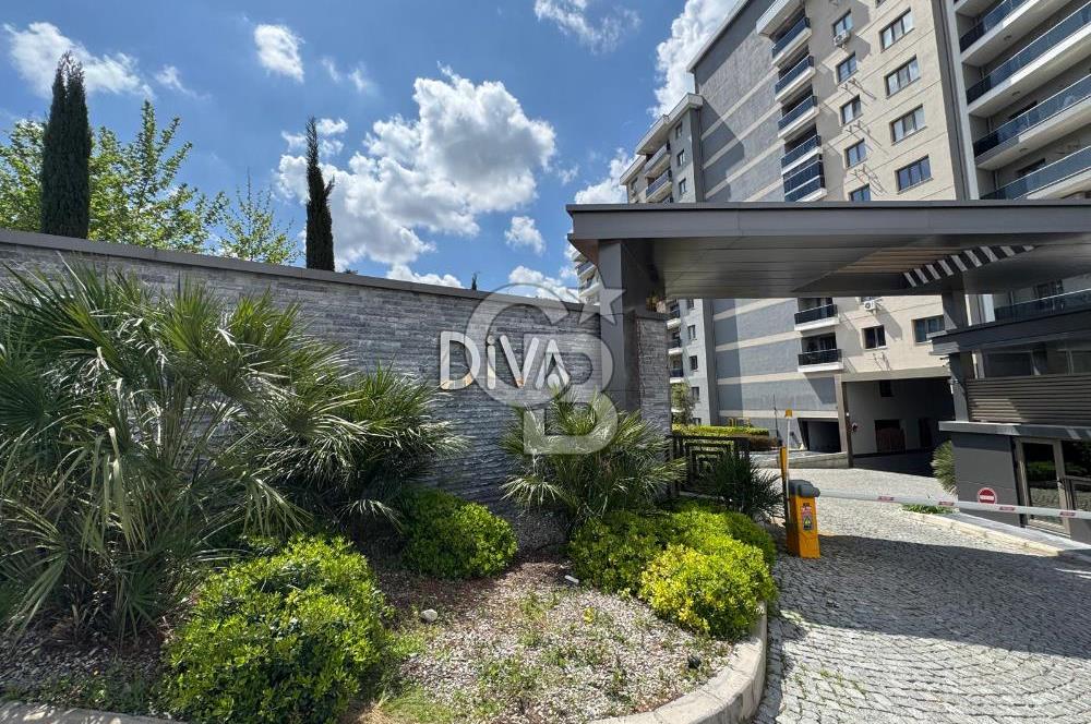 BORNOVA-Çamdibi, HAVUZ&GÜVENLİKLİ LÜKS SİTEDE KİRALIK 3+1 Daire