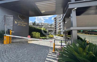 BORNOVA-Çamdibi, HAVUZ&GÜVENLİKLİ LÜKS SİTEDE KİRALIK 3+1 Daire