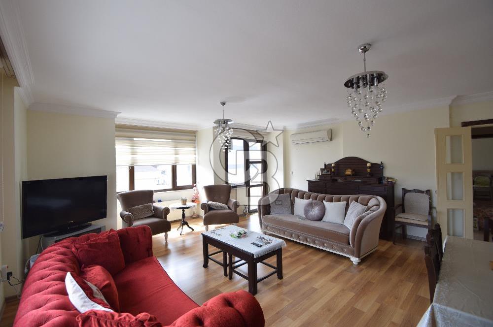 KARTAL ORHANTEPE’DE SAHİLE YAKIN, YÜKSEK ARSA PAYLI 3+1 SATILIK DAİRE