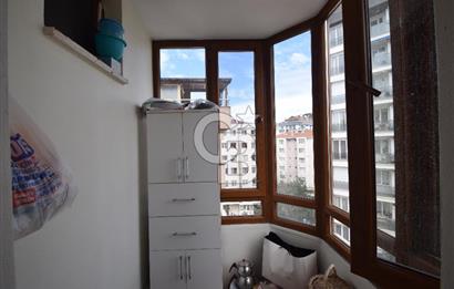 KARTAL ORHANTEPE’DE SAHİLE YAKIN, YÜKSEK ARSA PAYLI 3+1 SATILIK DAİRE