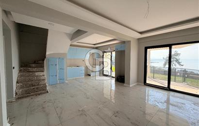 Gemlik Kurşunlu'da Eşsiz Deniz Manzaralı Villa