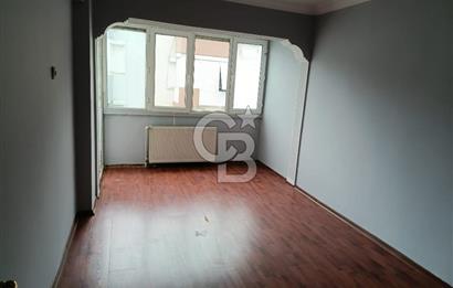 Balçova Fevzi Çakmak Cadde Üstü Çift Cepheli Jeotermalli Daire