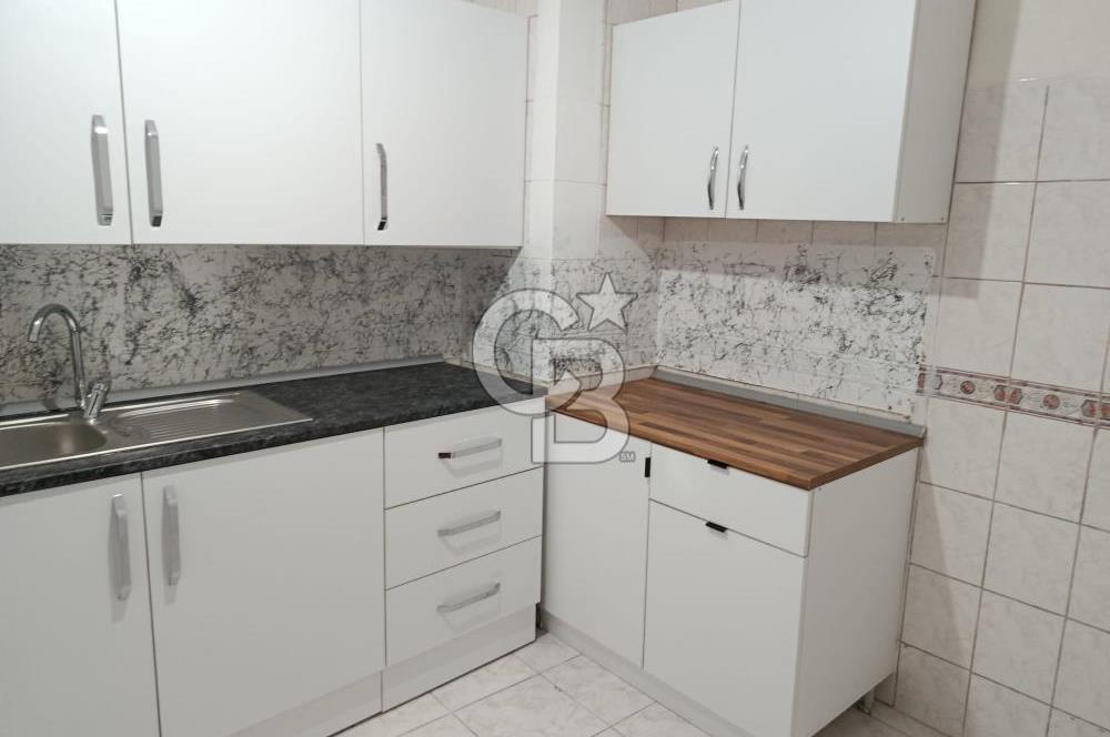 Balçova Fevzi Çakmak Cadde Üstü Çift Cepheli Jeotermalli Daire