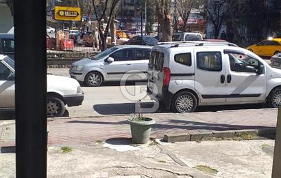 Emek'te İşlek Caddede Satılık 18m² Dükkan