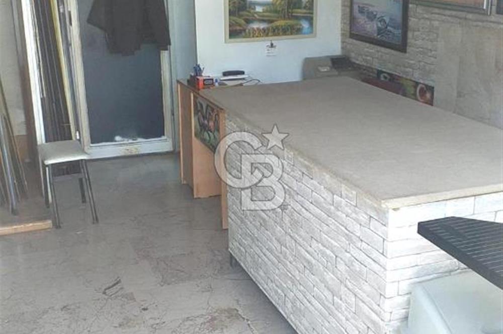 Emek'te İşlek Caddede Satılık 18m² Dükkan