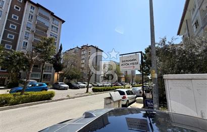 Gaziemir Atatürk Kültür Merkezi Karşısı Satılık Dükkan