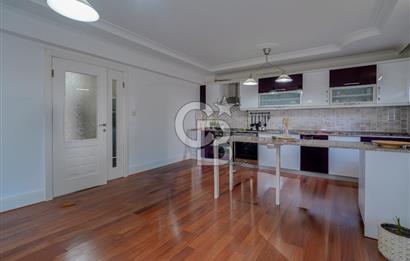 URLA ÇEŞMEALTIN'DA SATILIK 4+1 VİLLA 