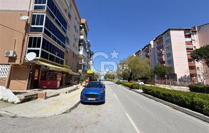 Gaziemir Atatürk Kültür Merkezi Karşısı Satılık Dükkan