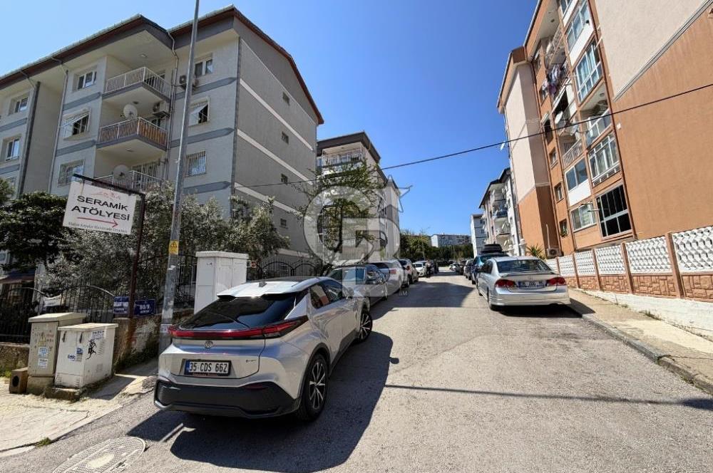 Gaziemir Atatürk Kültür Merkezi Karşısı Satılık Dükkan