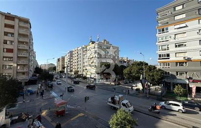 Smyrna'dan Cadde Üzeri Kiralık 4+1 Daire