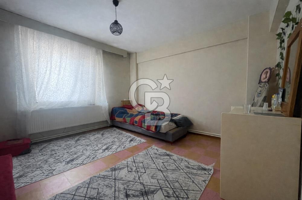 Çanakkale Merkez Belediyenin Karşısında Satılık 2+1 Daire !