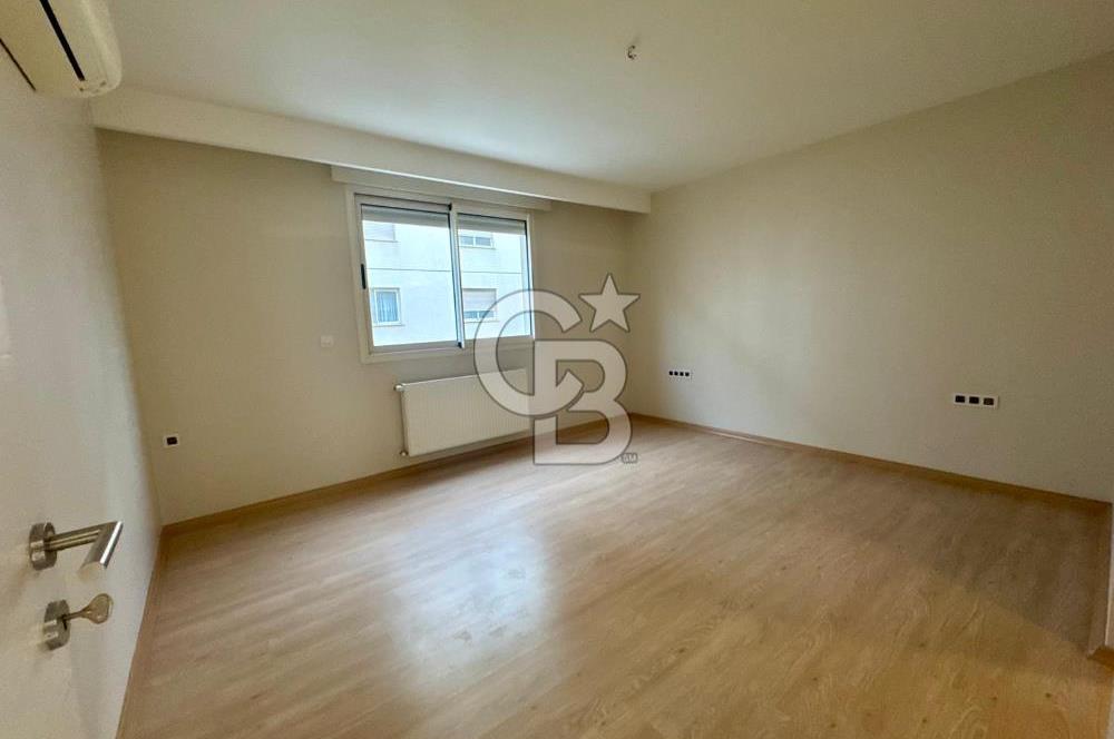 KARŞIYAKA ATILGAN İNŞ. GİRNE PARK EVLERİNDE SATILIK 3+! DAİRE