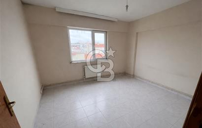 Barbaros Mah Troy Caddesinde Kapalı Mutfak Satılık 2+1 Daire !