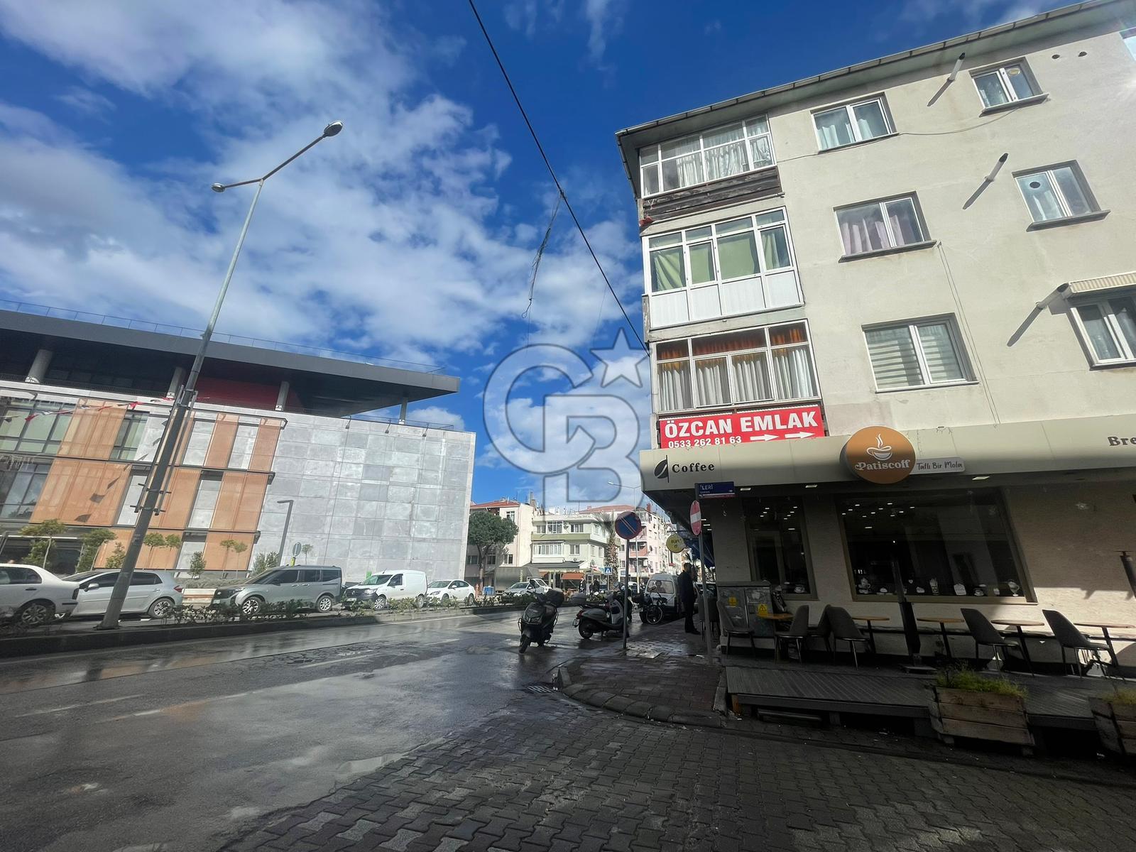 Çanakkale Merkez Belediyenin Karşısında Satılık 2+1 Daire !
