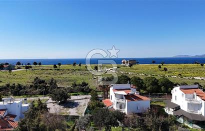 İzmir çeşme altınkum plajına yakın satılık 4+1 yazlık