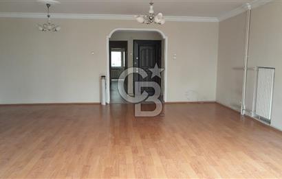 Karşıyaka Tersane de Asansörlü,Deniz gören Kiralık 3+1 Daire