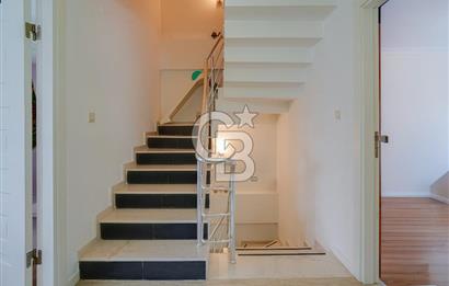 URLA ÇEŞMEALTIN'DA SATILIK 4+1 VİLLA 