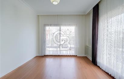 URLA ÇEŞMEALTIN'DA SATILIK 4+1 VİLLA 