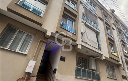 Buca Kozağaç Mahallesi 2+1 Kapalı Mutfak Geniş Satılık Daire