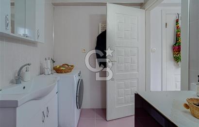 URLA ÇEŞMEALTIN'DA SATILIK 4+1 VİLLA 