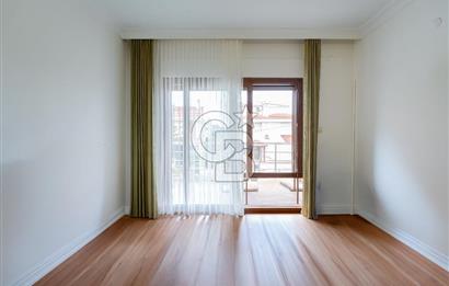 URLA ÇEŞMEALTIN'DA SATILIK 4+1 VİLLA 