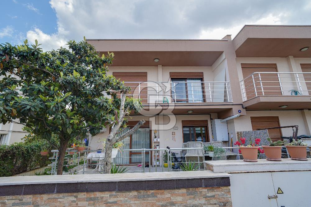 URLA ÇEŞMEALTIN'DA SATILIK 4+1 VİLLA 