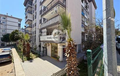 Gaziemir Atatürk Kültür Merkezi Karşısı Satılık Dükkan