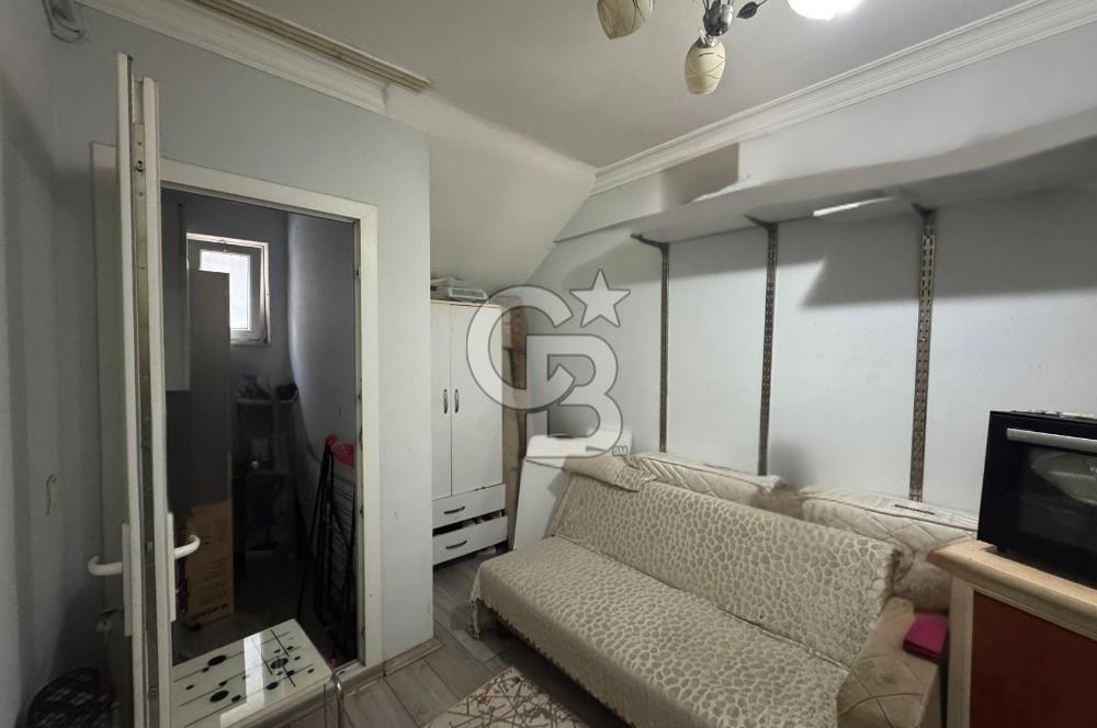 Buca Kozağaç Mahallesi 2+1 Kapalı Mutfak Geniş Satılık Daire