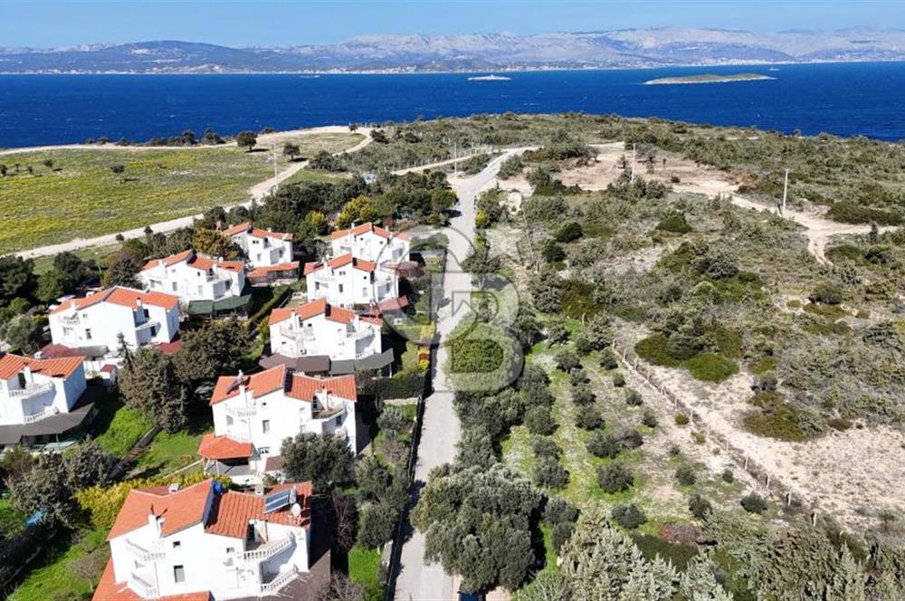 İzmir çeşme altınkum plajına yakın satılık 4+1 yazlık